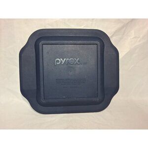 Vintage Pyrex 2 Quart 8" x 8" Casserole Dish #222-PC With Lid Made In USA